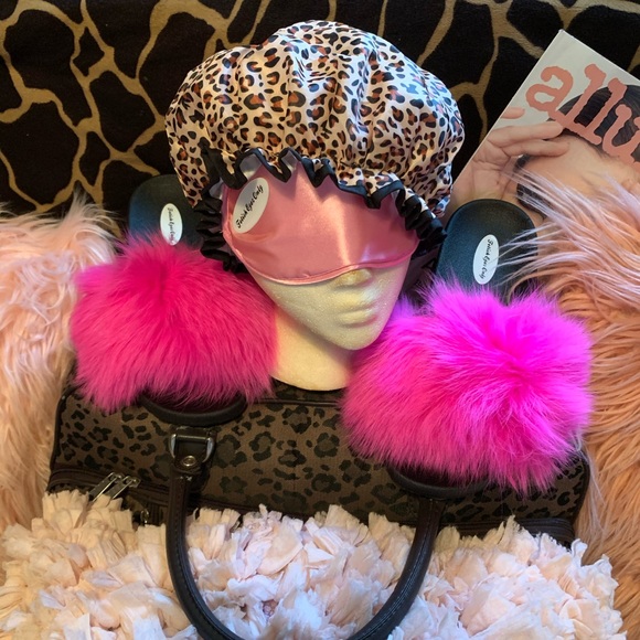 Furry fur slides and more! - Picture 2 of 4